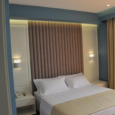 Paradise Beach Hotel Radhime Bilik gambar
