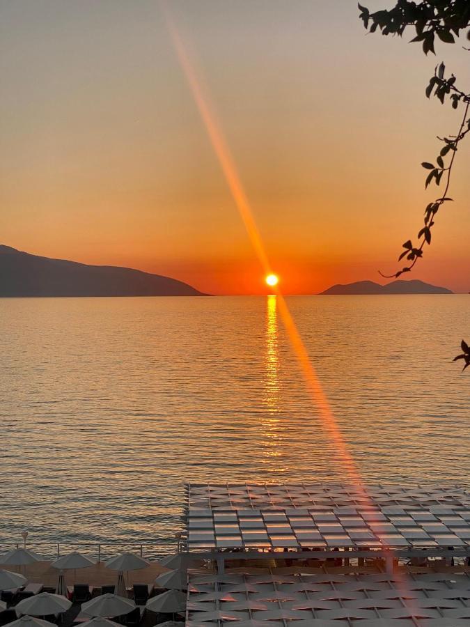 Paradise Beach Hotel Radhime Luaran gambar