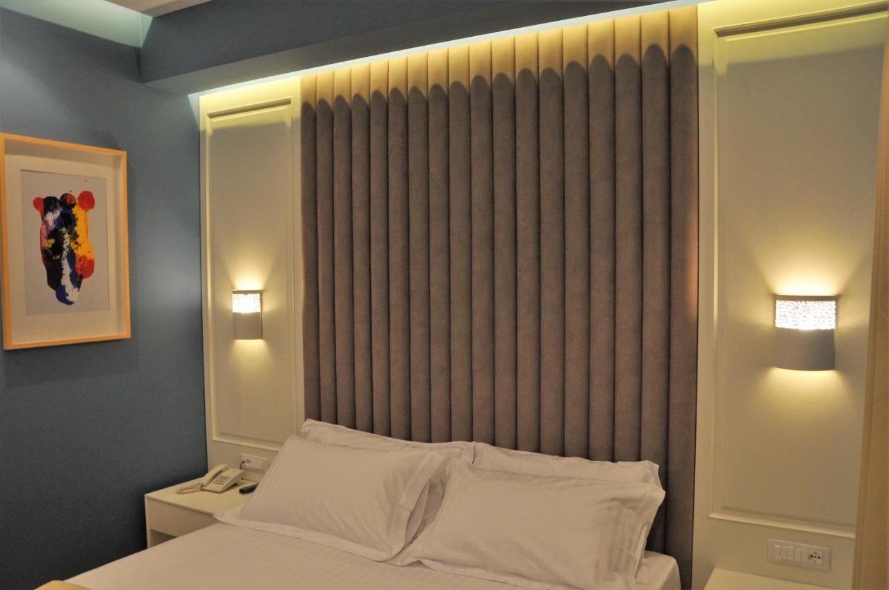 Paradise Beach Hotel Radhime Bilik gambar