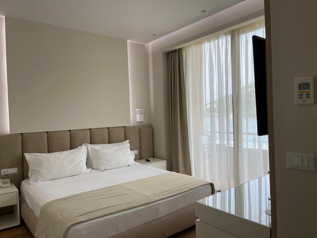 Paradise Beach Hotel Radhime Luaran gambar