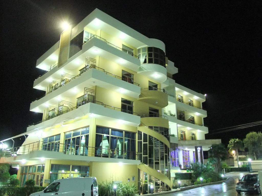 Paradise Beach Hotel Radhime Luaran gambar